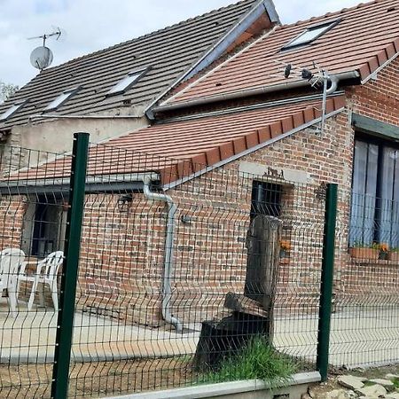 Villa L Atelier Des Reves Cressonsacq Esterno foto